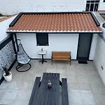 Iris House Al Azores Vakantiehuis *