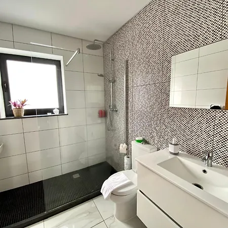 Iris House Al Azores Semesterbostad